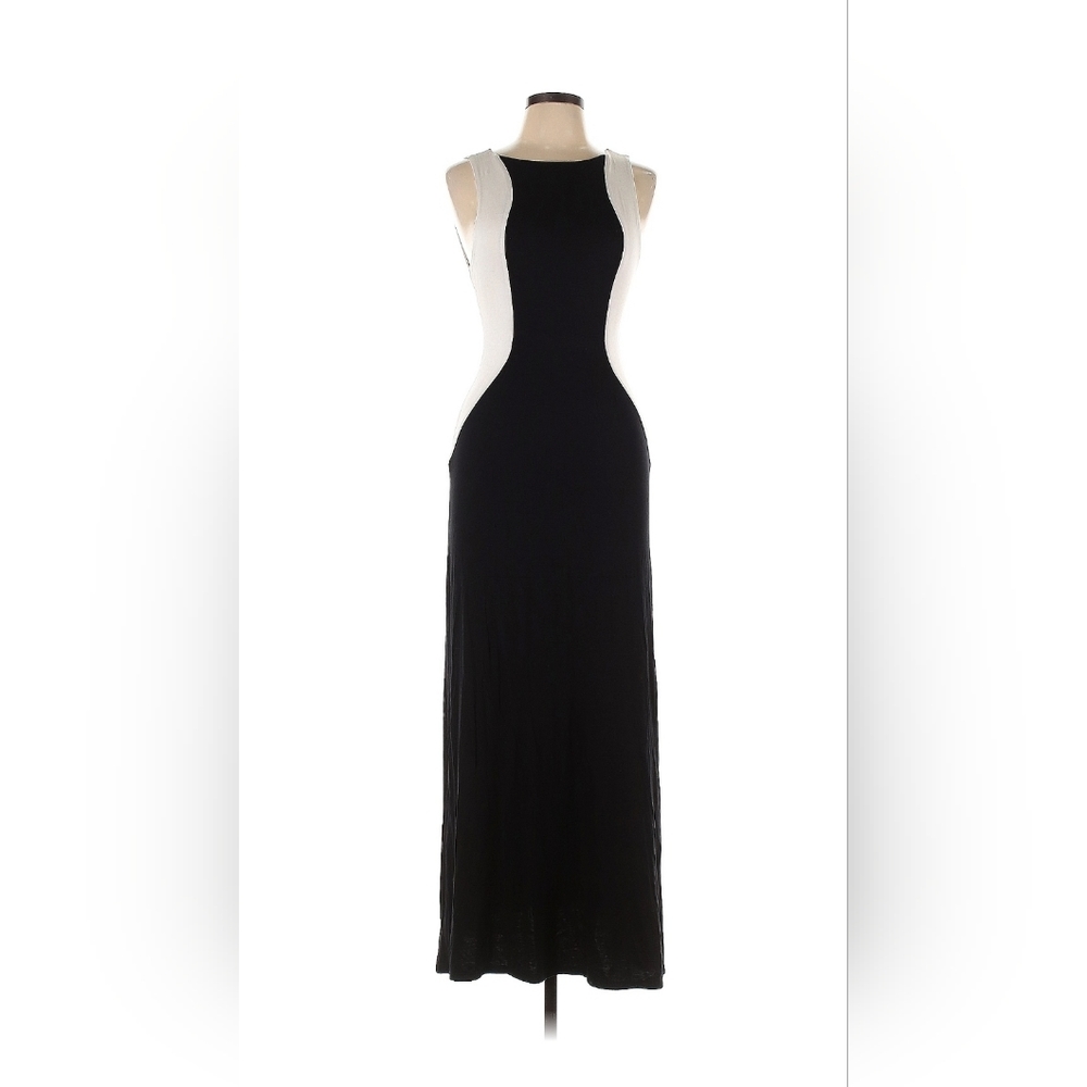 Monteau size L dress